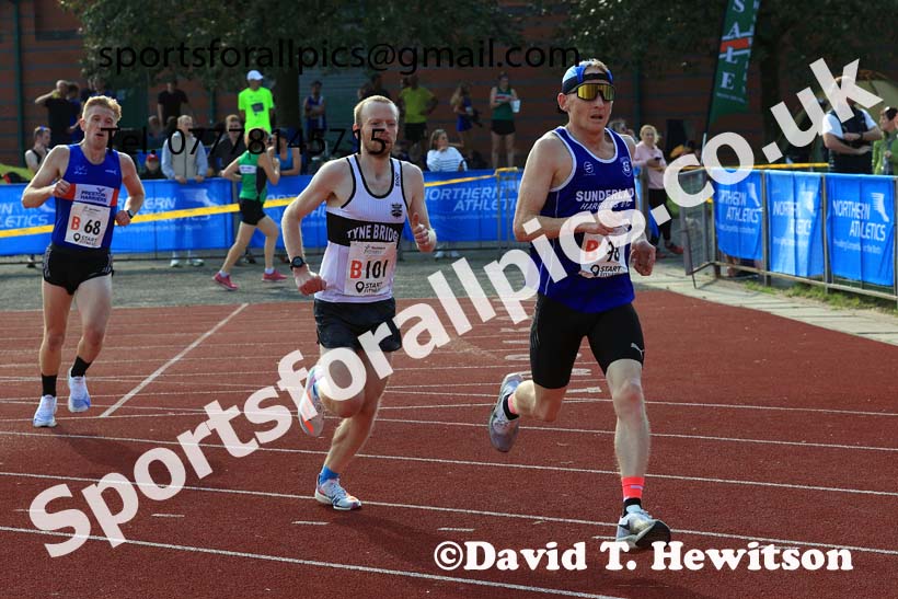 Mens 6 Stage Relay, 2024 Northern Mens 6 and Womens 4 and Youngsters Relays, Stanley Park, Blackpool.  Photo: David T. Hewitson/Sports for All Pics